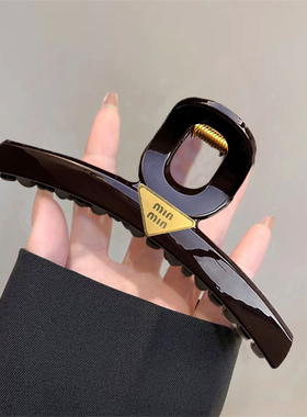 秋冬百搭抓夹~复古鲨鱼夹大号高级感2025新款发夹女后脑勺盘发夹