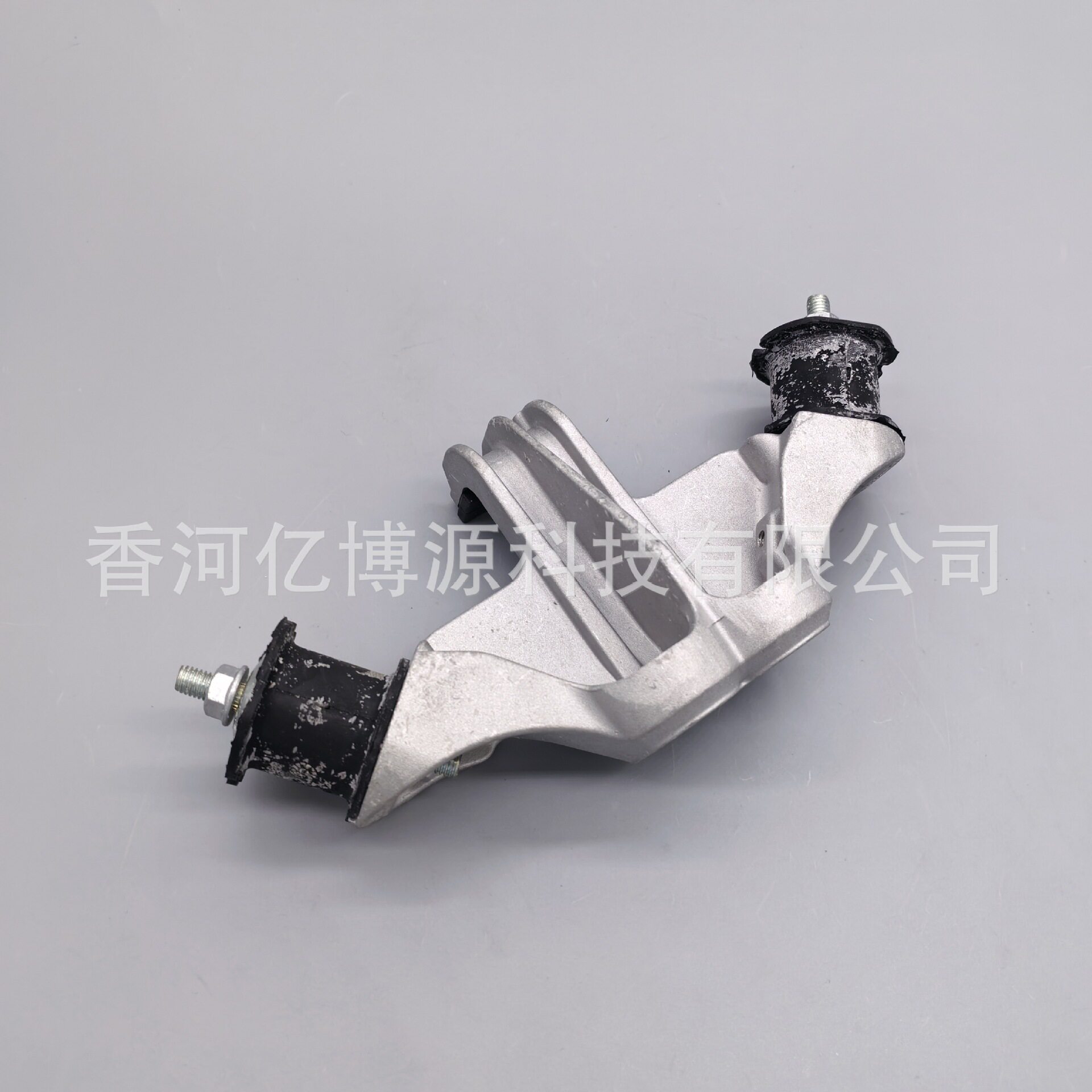 84053373适用于凯迪拉克CT6变速箱机爪 变速箱胶垫 变速箱支架