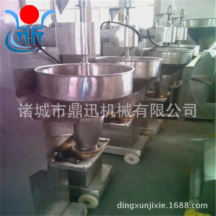 厂家生产 丸子机 猪肉丸子成型机 狮子头丸子机 四喜丸子成型机