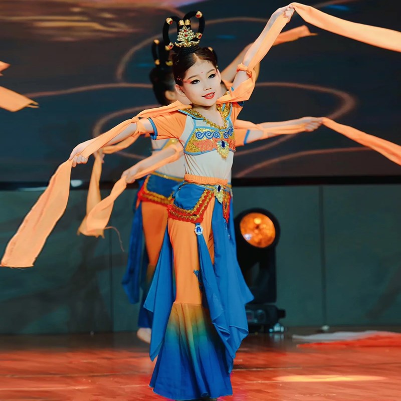 新品儿童敦煌飞天舞蹈服装演出服女童飘逸中国风古典X舞反弹琵琶图片