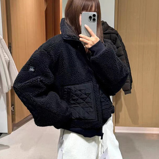 alo秋冬棕色羊羔毛连帽短外套加厚保暖运动休闲立领拉链夹克上衣