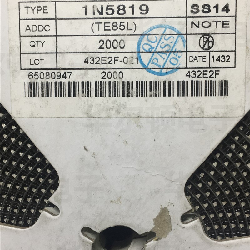 1N5819 IN5819 SMA 贴片肖特基二极管丝印SS14 大电流