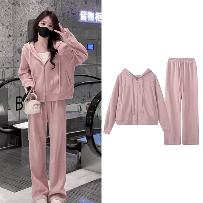 初秋小个入秋穿搭卫衣运动套装女