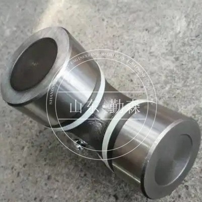推土机配件   各种型号齐全  D85ESS 万向节总成  154-66-12100