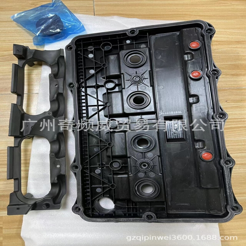 皮卡RANGER 气门室盖  BK2Q-6K271-AK