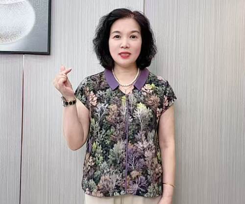 2026夏季高级感紫金花短袖妈妈装气质中老年凉爽透气宽松夏季上衣