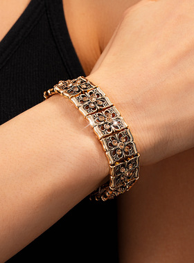 金色镶钻镂空花朵轻奢复古手链