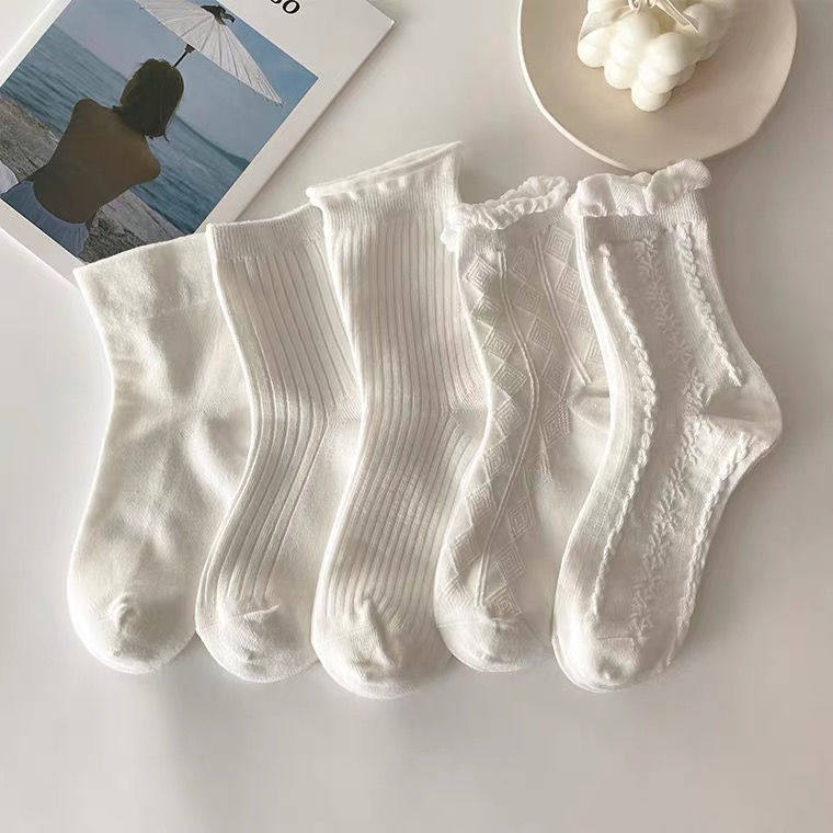 新品Black and white JK socks Cute Japanese soQlid color Mary
