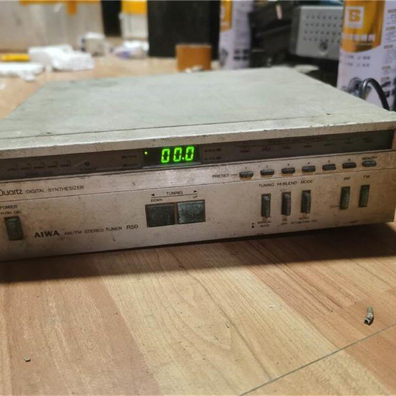 新品AIWA 爱华R50收音头,通电显示如图,其它的T没有测试,如询价