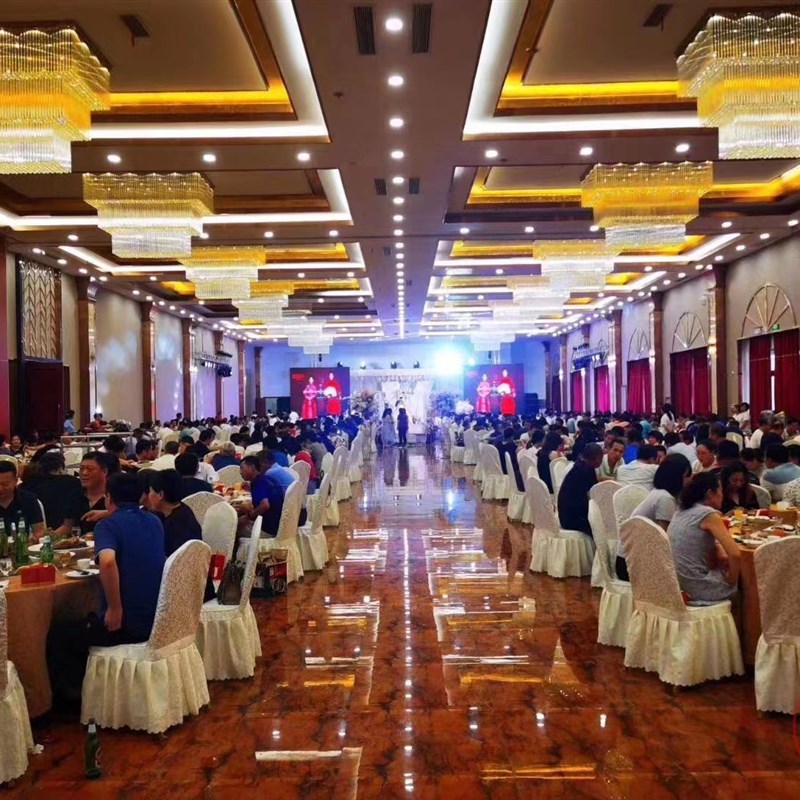 极速酒店会所大i堂方形水晶球玻璃梅花管灯池3层效果大厅过道精品