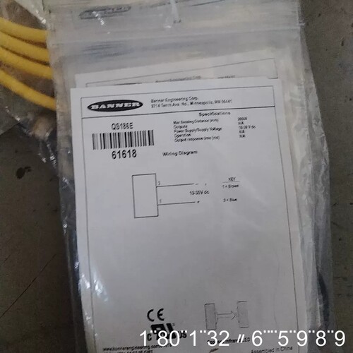 邦纳QS186E光电传感器，型号61618，带原厂