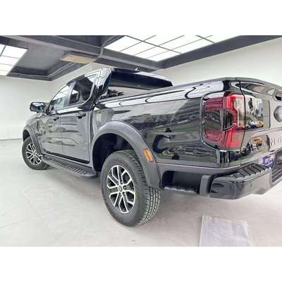 适用23款福特ranger带灯轮眉皮卡ranger游骑侠轮毂防撞挡泥板