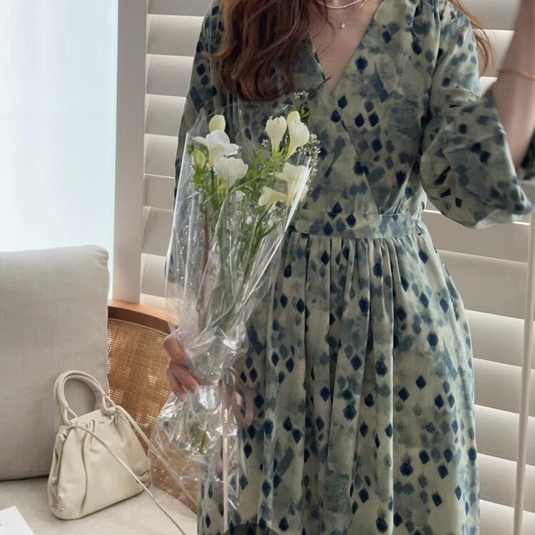 新款网红裙子显瘦领收腰长款碎花连衣裙春季R新款绿色气质长裙
