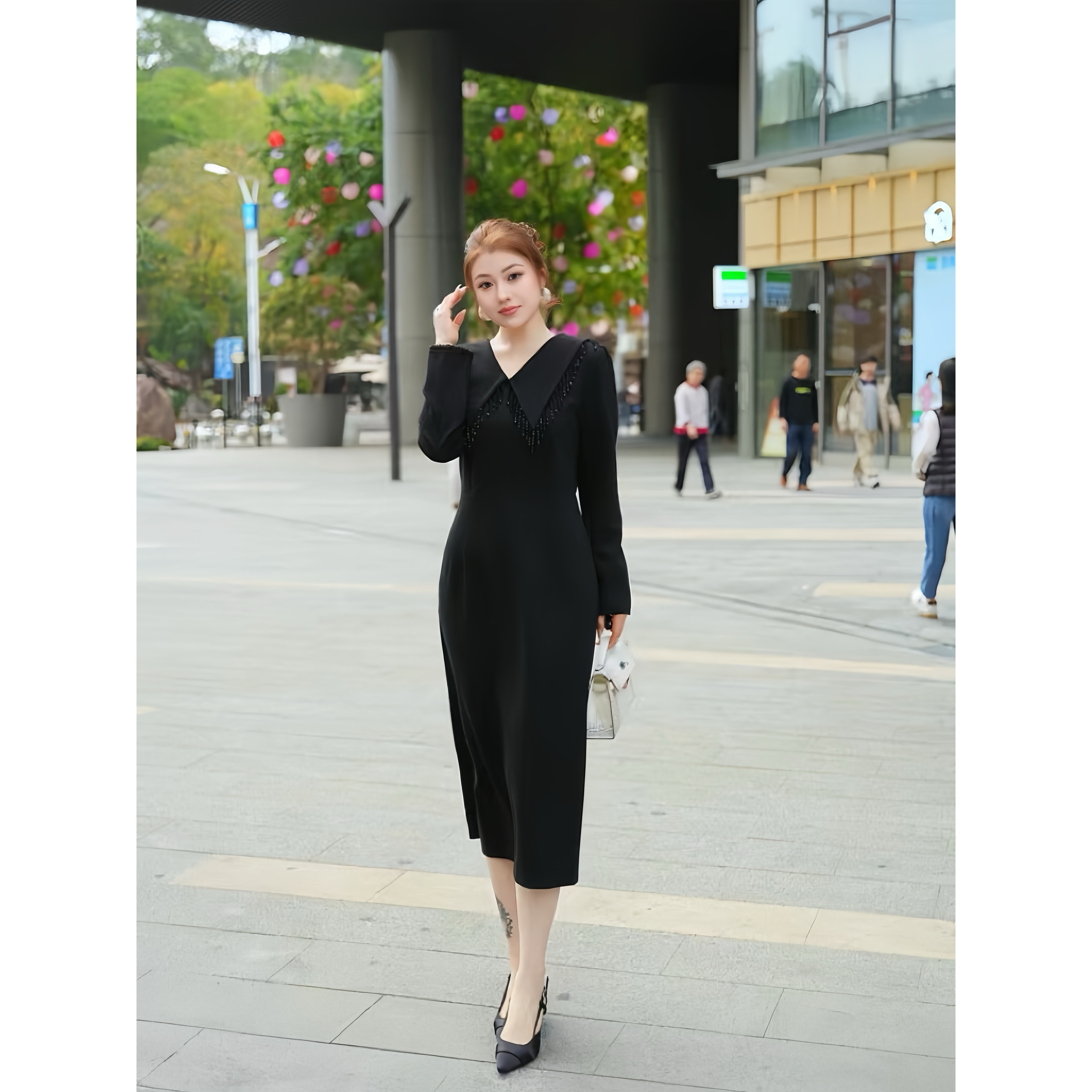 XYD71838流苏V领精致气质收腰黑色大码女装长袖赫本大码连衣裙