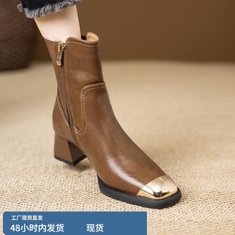 2025秋冬新款真牛皮美拉德风加绒短靴女高跟时尚弹力英伦烟筒靴子