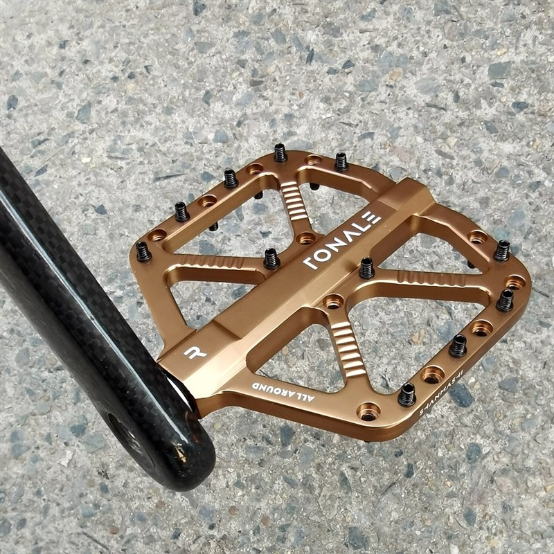 SHANMASHI山地车脚踏铝w合金3轴承土坡速降越野加宽抓脚自行车脚