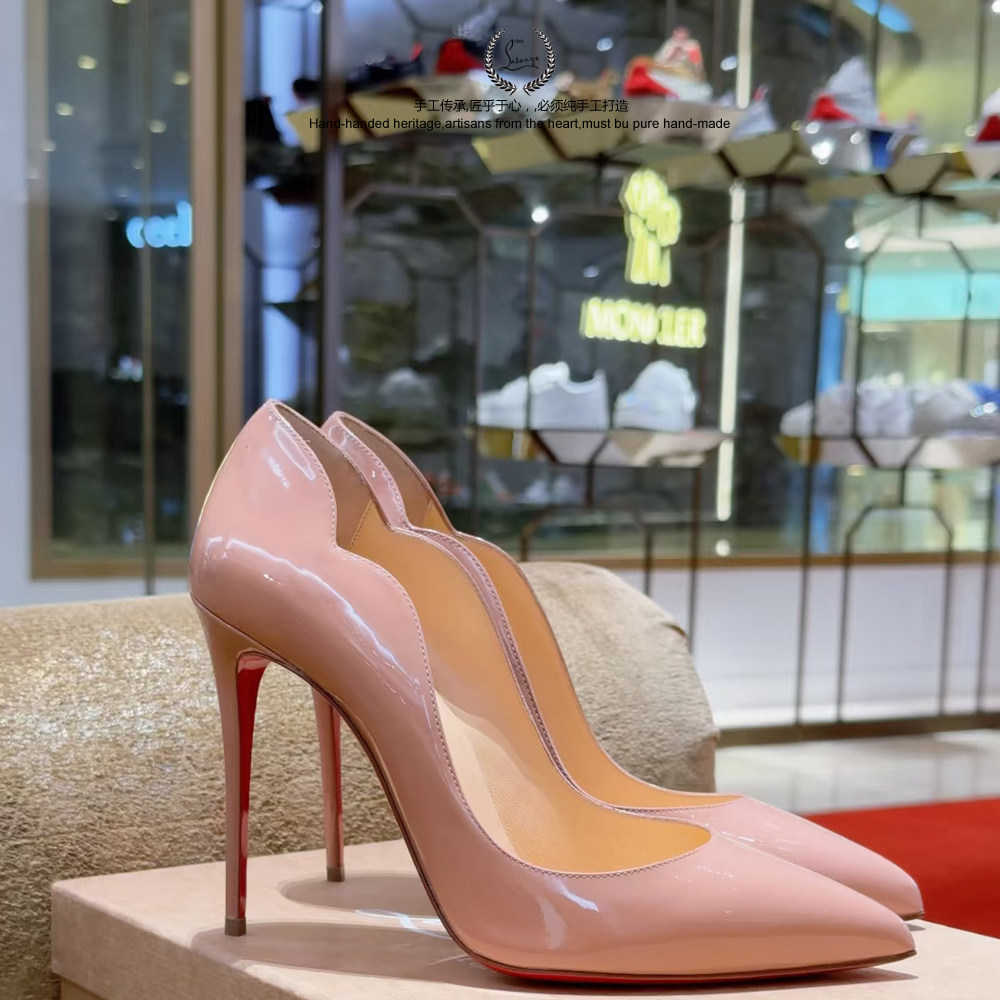 真皮跨境代发 Hot Chick 12cm 祼色漆皮红底高跟鞋细跟浅口尖头鞋
