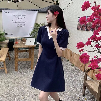 v领收腰a字连衣裙小个子设计感小众法式长裙2025年女夏季修身新款