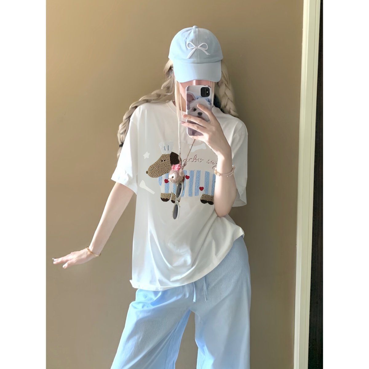 天蓝色腊肠狗印花短袖户外T恤女夏季2026新款休闲个性跑步上衣INS