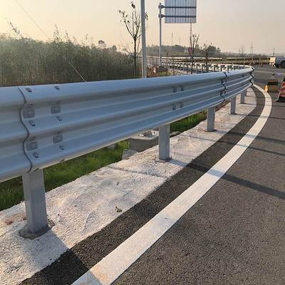 极速波形护栏板高速公路护v栏防撞热浸镀锌喷塑梁钢护栏乡村公路