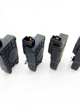 极速金彭D70h S70 鸿日S1 丽驰B01电动汽车闭锁器中控锁电机中控