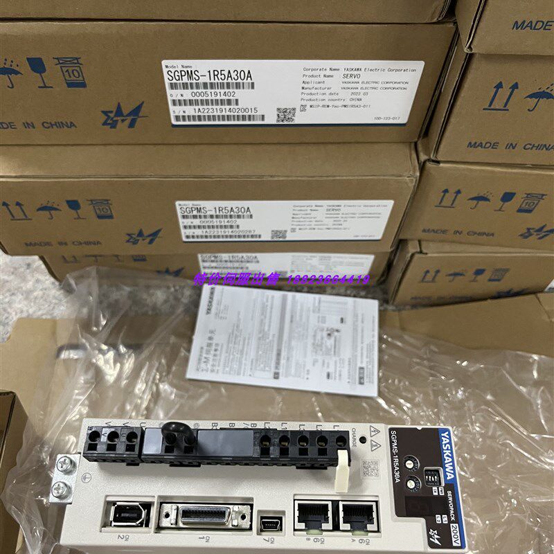 SGM7J-01APK-YR1A   YR11  YR13  YR1C   原装安川7系机器人马达