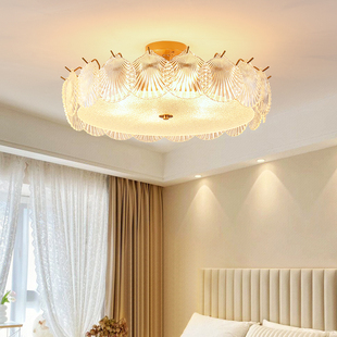 卧室吊灯温馨浪漫女生主卧灯高级感吸顶灯现代简约法式奶油风灯具