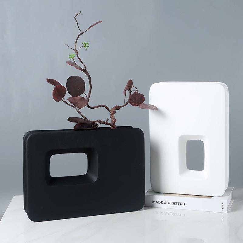 新式家居客厅装饰插花器四方陶瓷花瓶北欧简约工艺品装饰酒店摆件