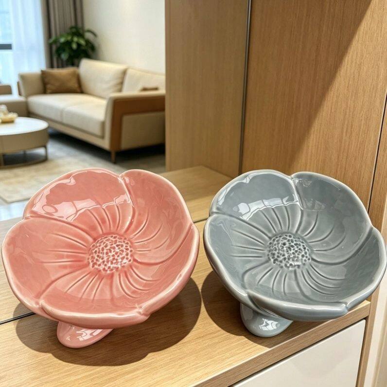 陶瓷花朵入户玄关置物架钥匙香水收纳精致 ins 门口装饰摆件