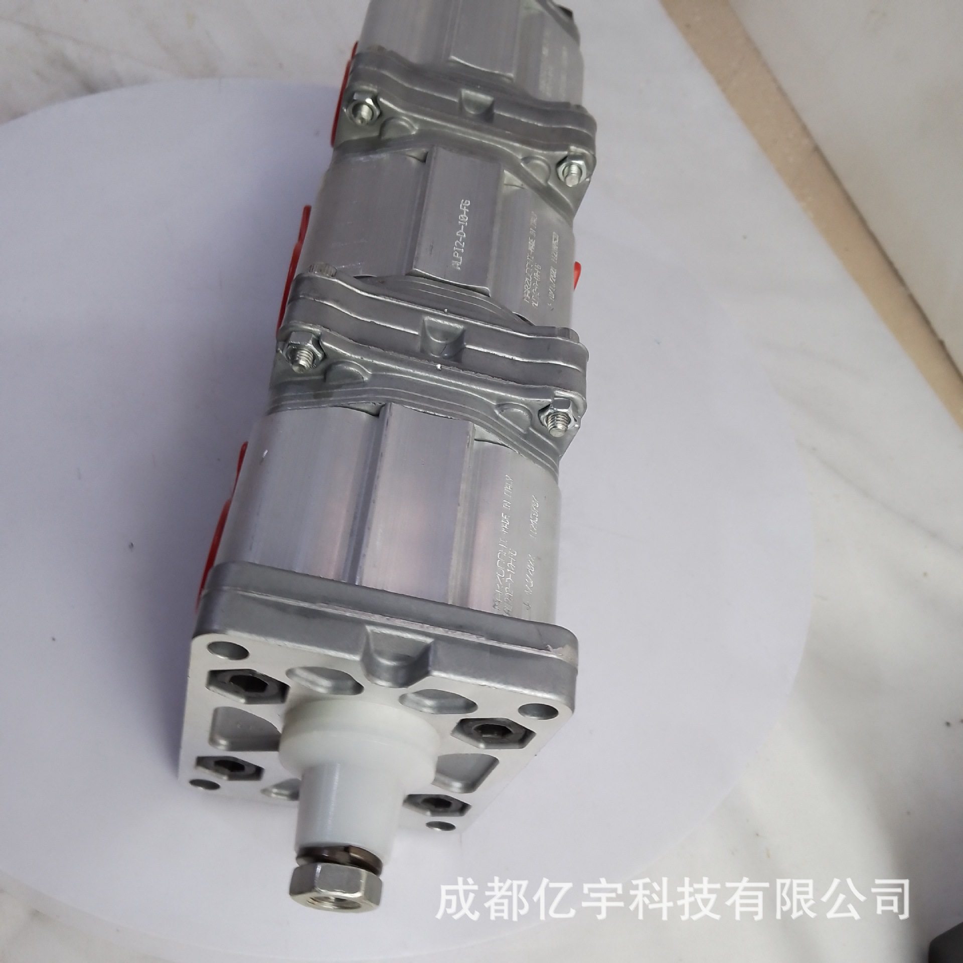 马祖奇双联泵A0.5D/0.75G+P0.5/D0.75 工作原理