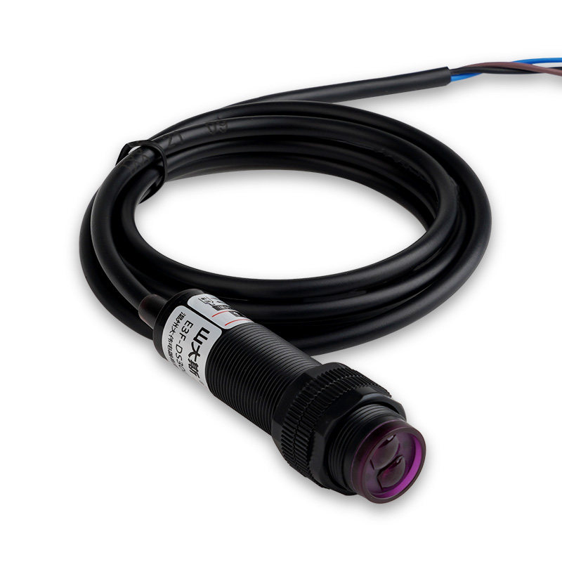 漫反射式光电开关传感器E3F-DS3y0C4红外线感应NPN三线24v常开NPN