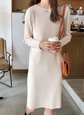 秋冬长款毛衣女宽松显瘦韩版v连衣裙纯色中长款过膝针织打底衫春