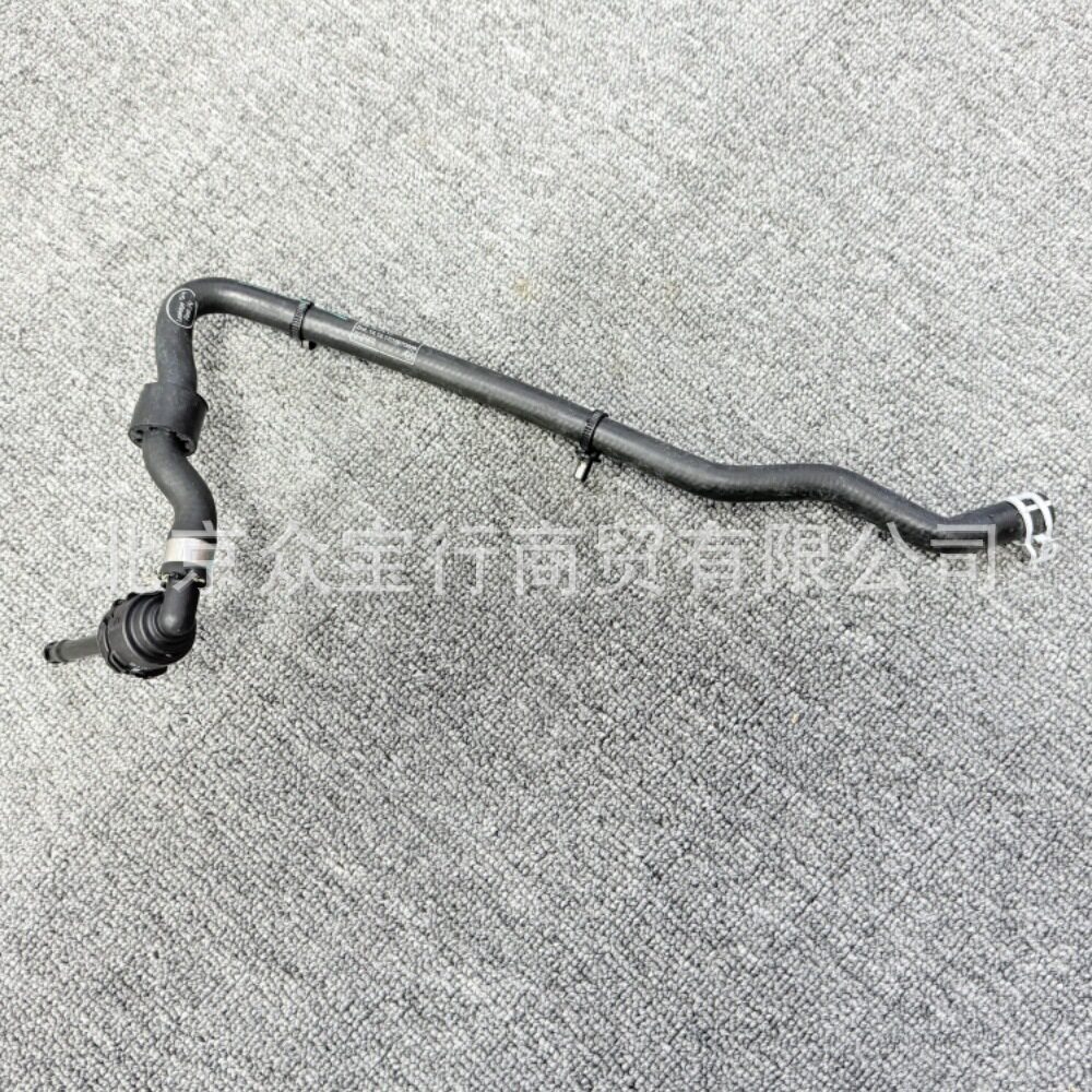 奔驰W177A200冷却液水管