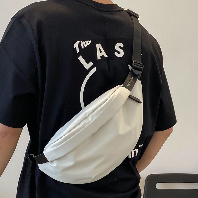 单肩男斜挎包潮尼龙防水轻便小挎包胸包国潮腰包新款男士单肩包女