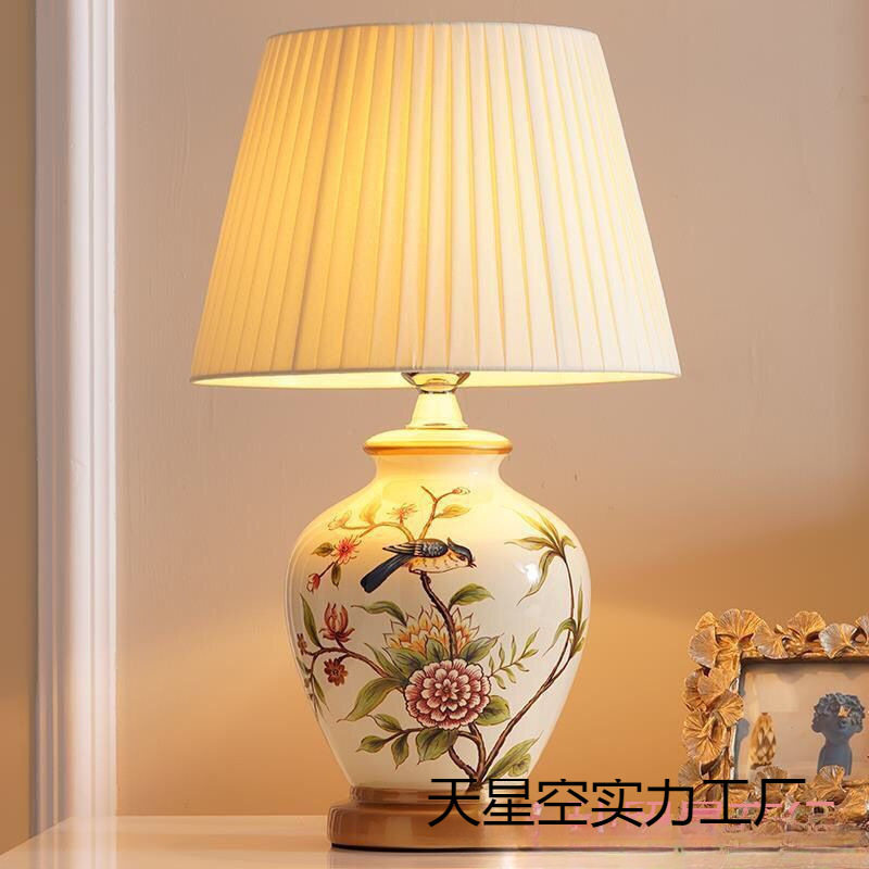 跨境卧室床头灯客厅美式复古新中式欧式田园温馨民宿复古装饰台灯