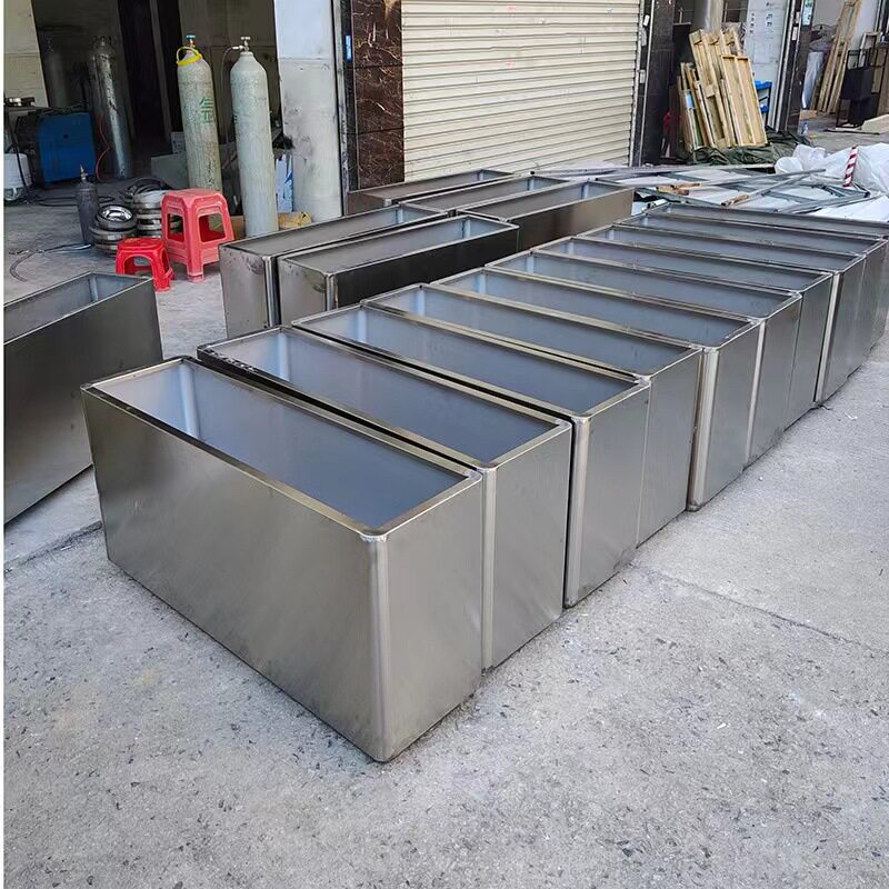不锈钢户外花箱移动成品
