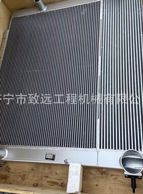SD22散热器 国三中冷散热器，山推SD22推土机配件，15c-03b-01000