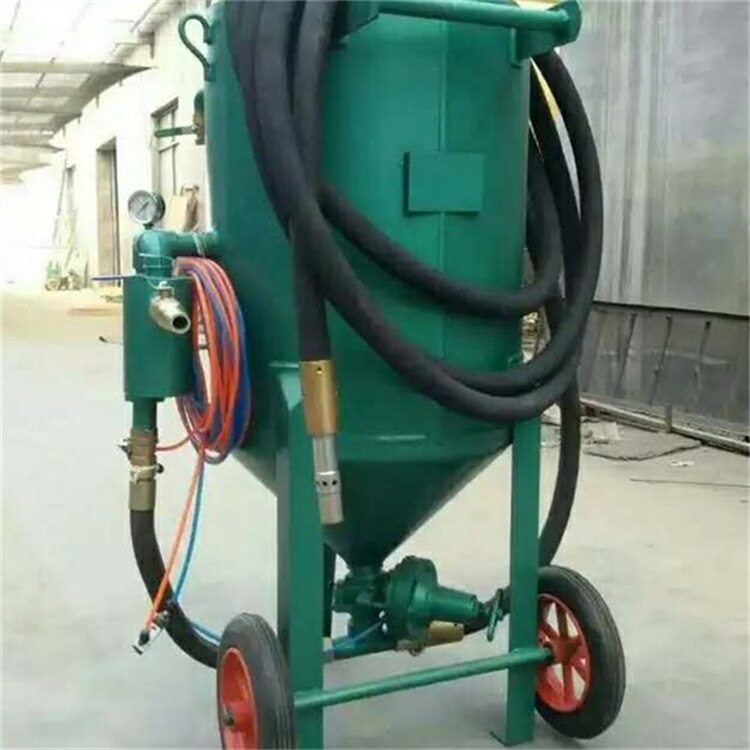 厂家直供600mm汽车翻新喷砂机