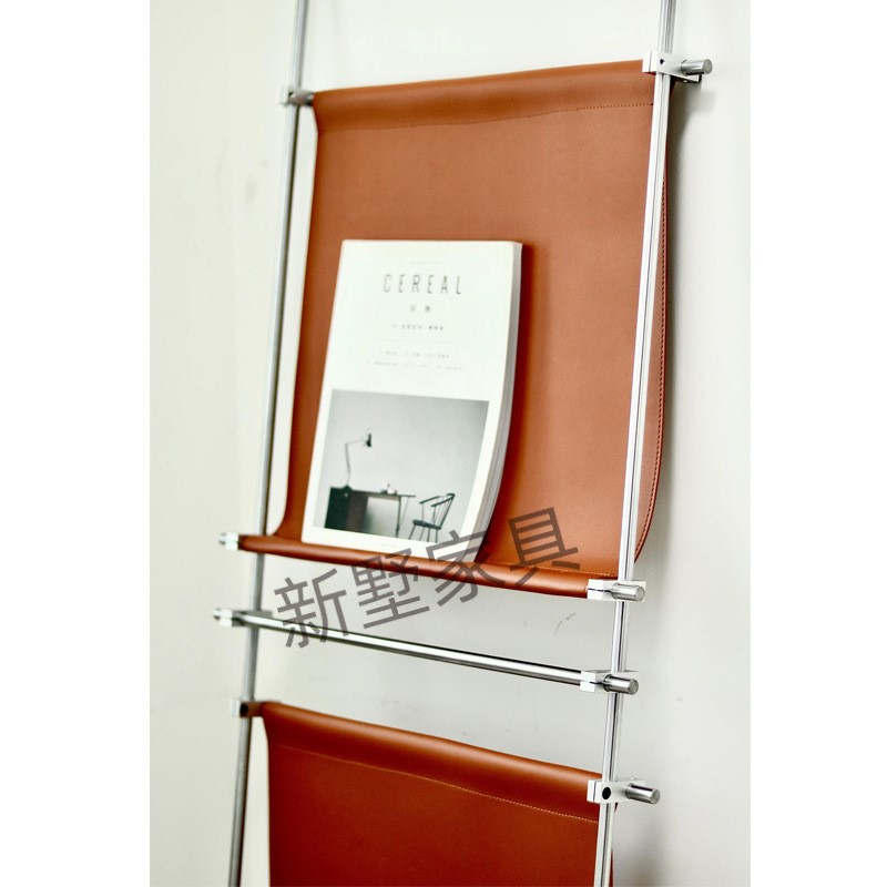 设计师光轴皮革杂志架创意金属书报架落地靠墙不锈钢陈列展示书架