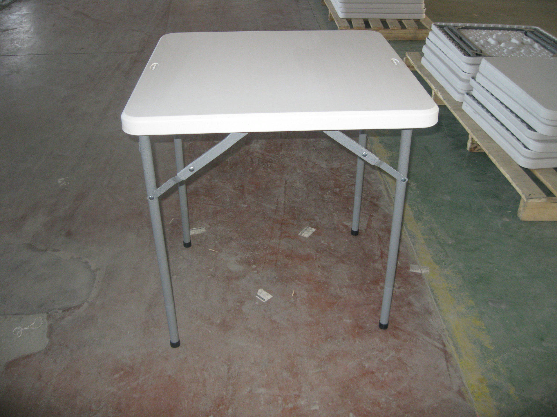 正方形吹塑桌HDPE桌面+喷塑钢管户外吹塑休闲桌椅70cm