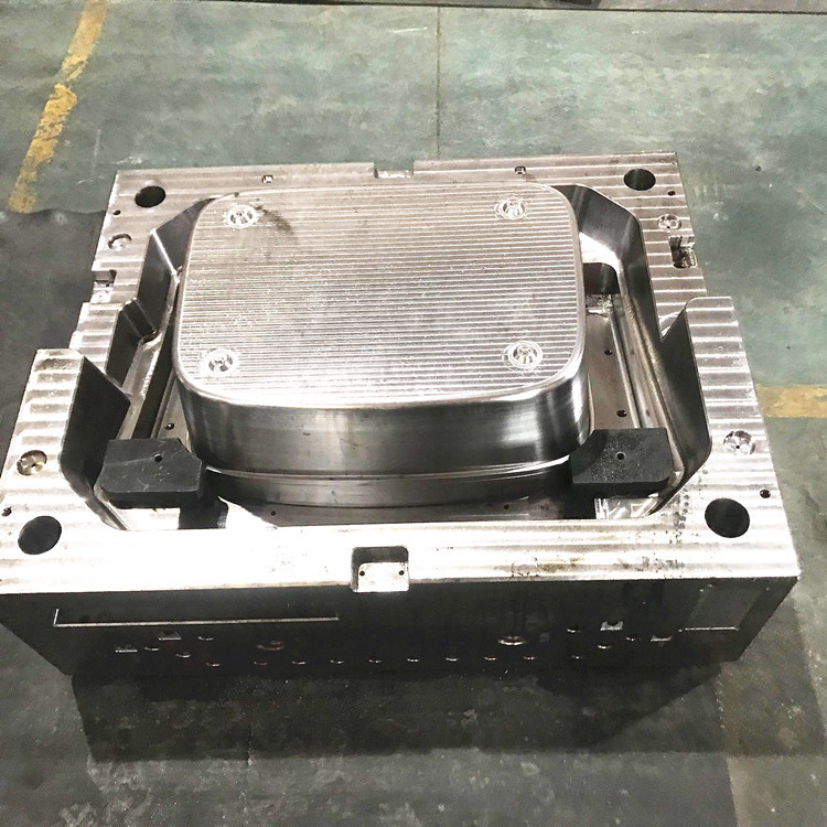 浙江模具厂供应带轮收纳箱模具 塑料周转箱模具 透明收纳箱模具