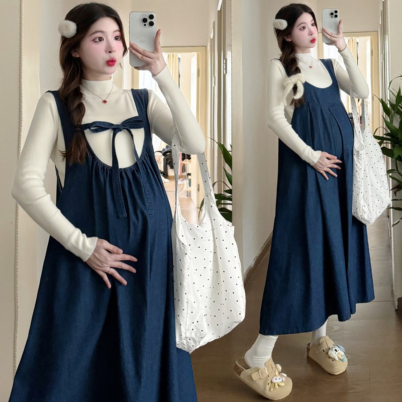 孕妇秋冬季新款韩版宽松中长款牛仔E背带裙连衣裙长袖打底衫两件