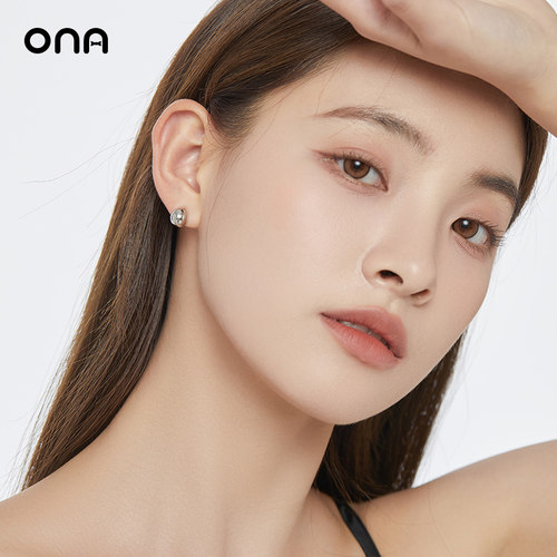 ona简约豆豆耳钉女精致小巧高级感小耳坠日常通勤时尚耳环耳饰品
