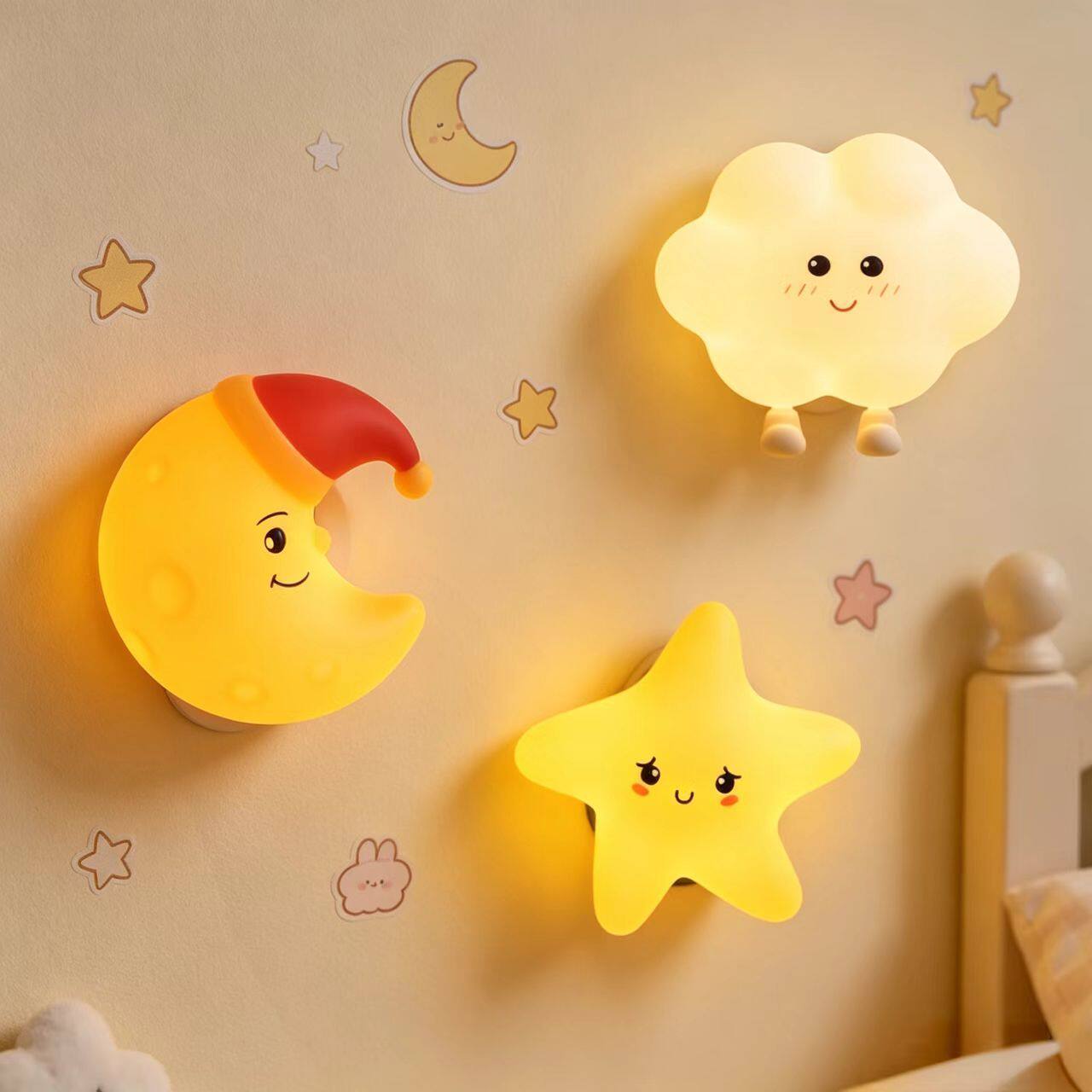儿童床头壁挂充电磁吸拍拍灯星星月亮卡通小夜灯女生氛围照明灯具