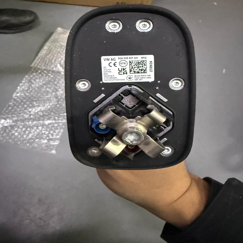 议价MQB平台鲨鱼鳍天线 产品零件号:5Q0035507AH