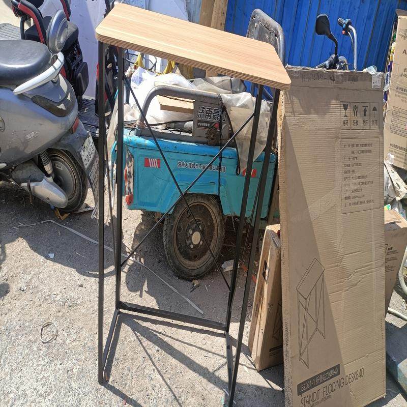 议价两张折叠站立桌，全新的，一张五十元处理了。,电子元器件市场,其它元器件,淘宝优惠券,粉丝福利购,淘宝优惠卷