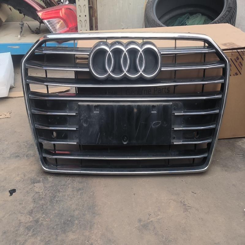 议价奥迪A6Lc7原厂中网，纯原厂微瑕疵件，实拍图，最后手指