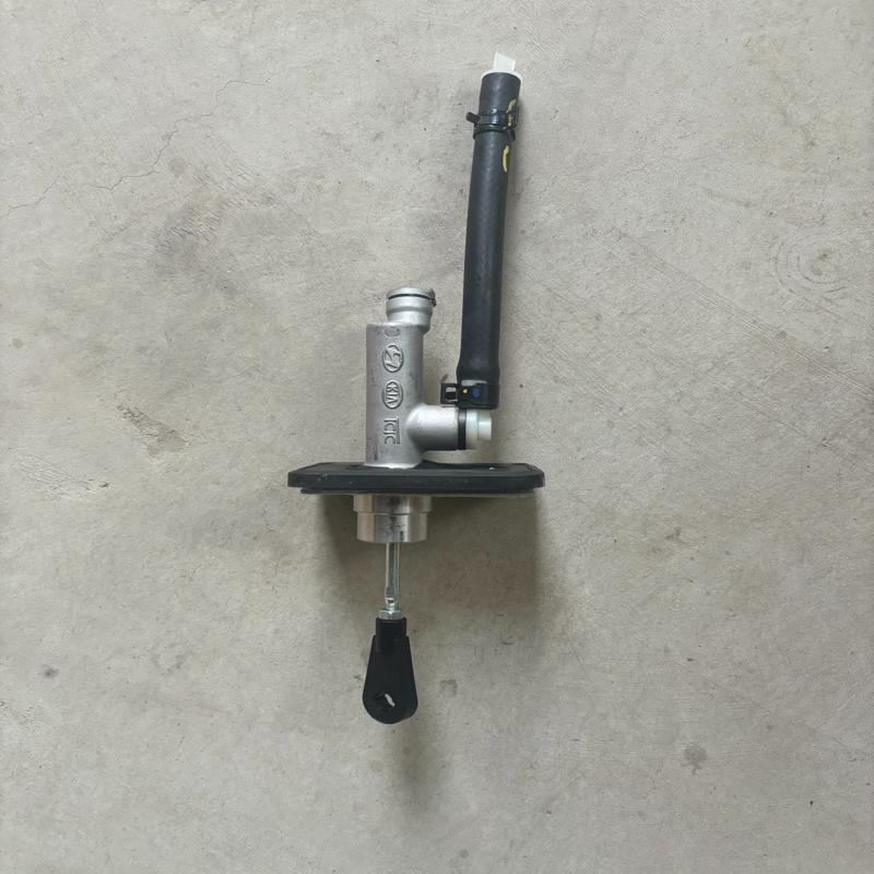 议价悦动离合器总泵