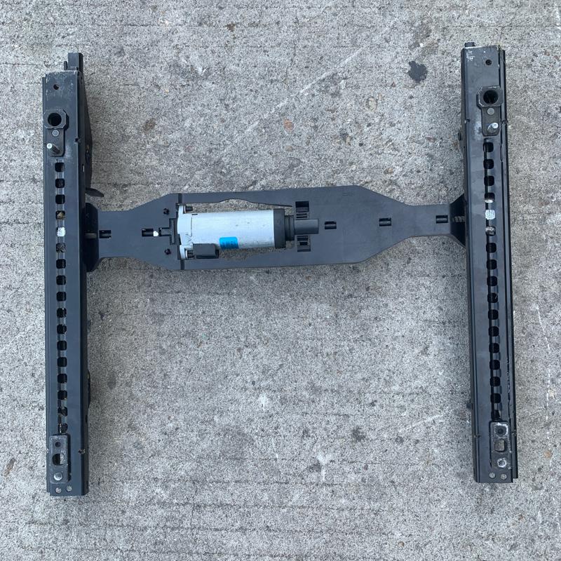 议价宝马座椅滑轨导轨轨道滑道马达电机传动轴 电动调节前后移动