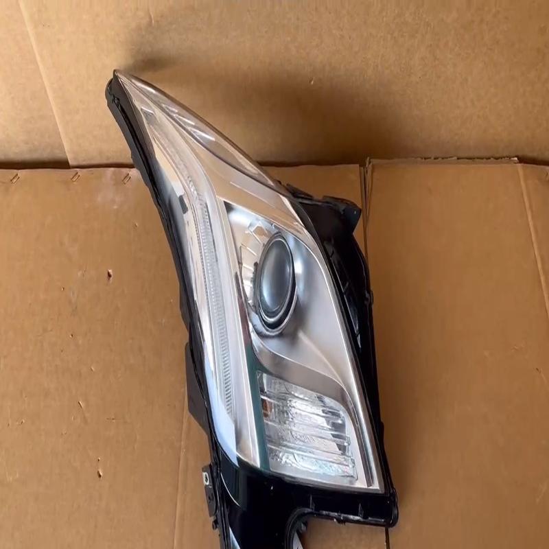 议价13-17年款凯迪拉克XTS原厂高配氙气大灯带随动 半总